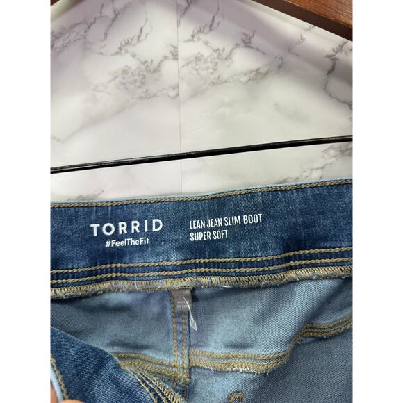 Torrid Plus Jeans sz 4X Tall 26/28 Lean Jean Slim Boot #H228 - Picture 3 of 12